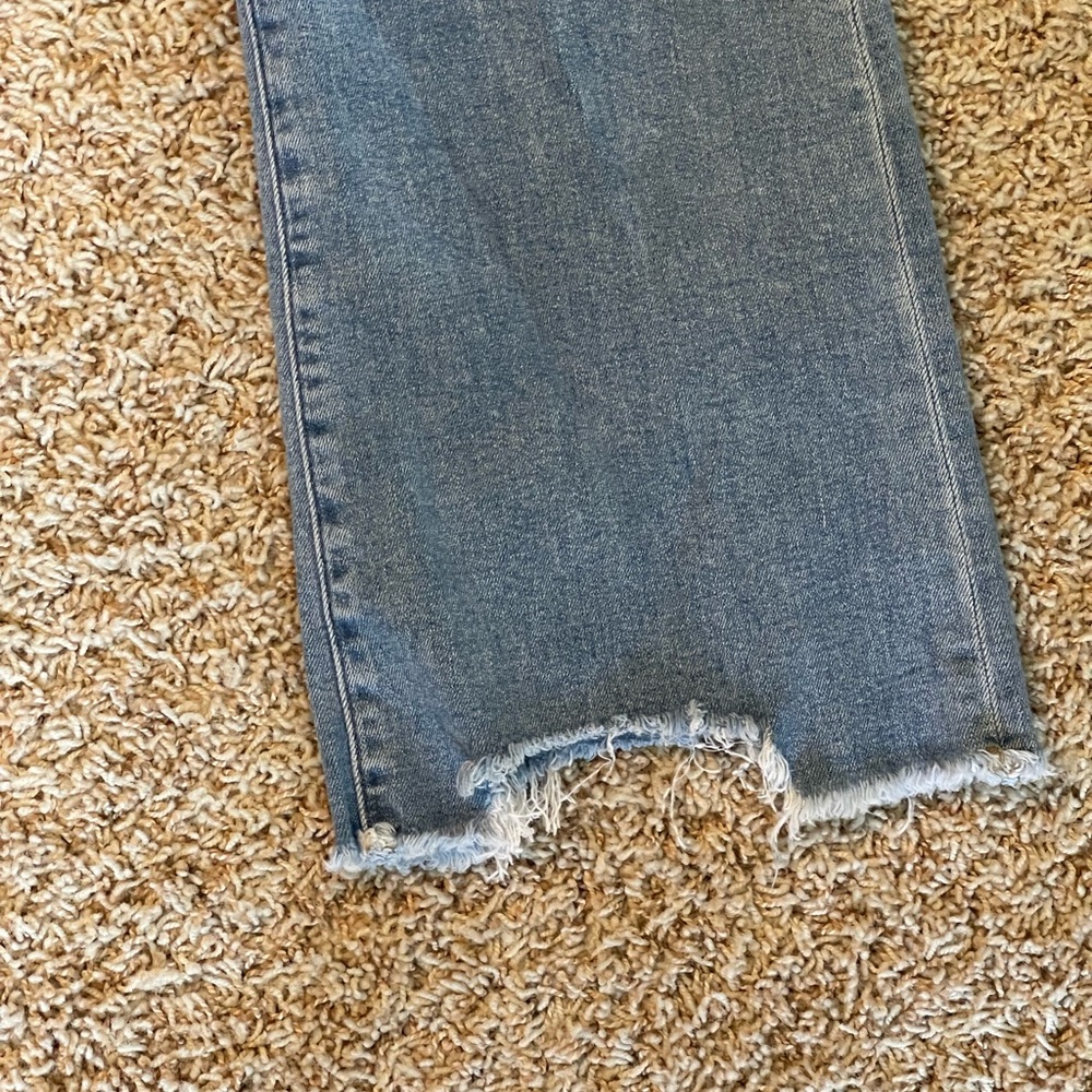 Loft Curvy High Waist Raw Hem Stitch Distressed Light Wash Denim Crop Jeans 16 - Picture 2 of 14